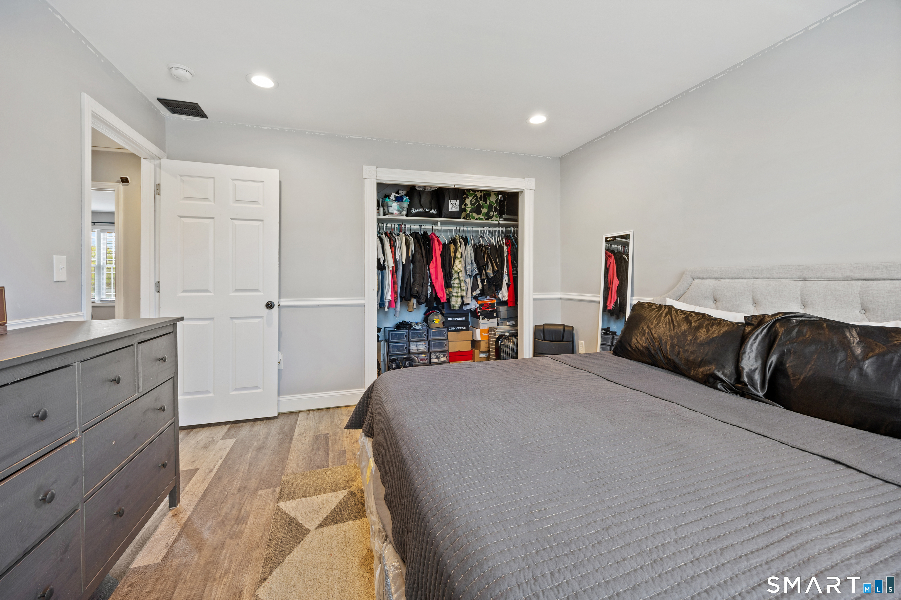 101 Sunset Drive Derby CT 06418