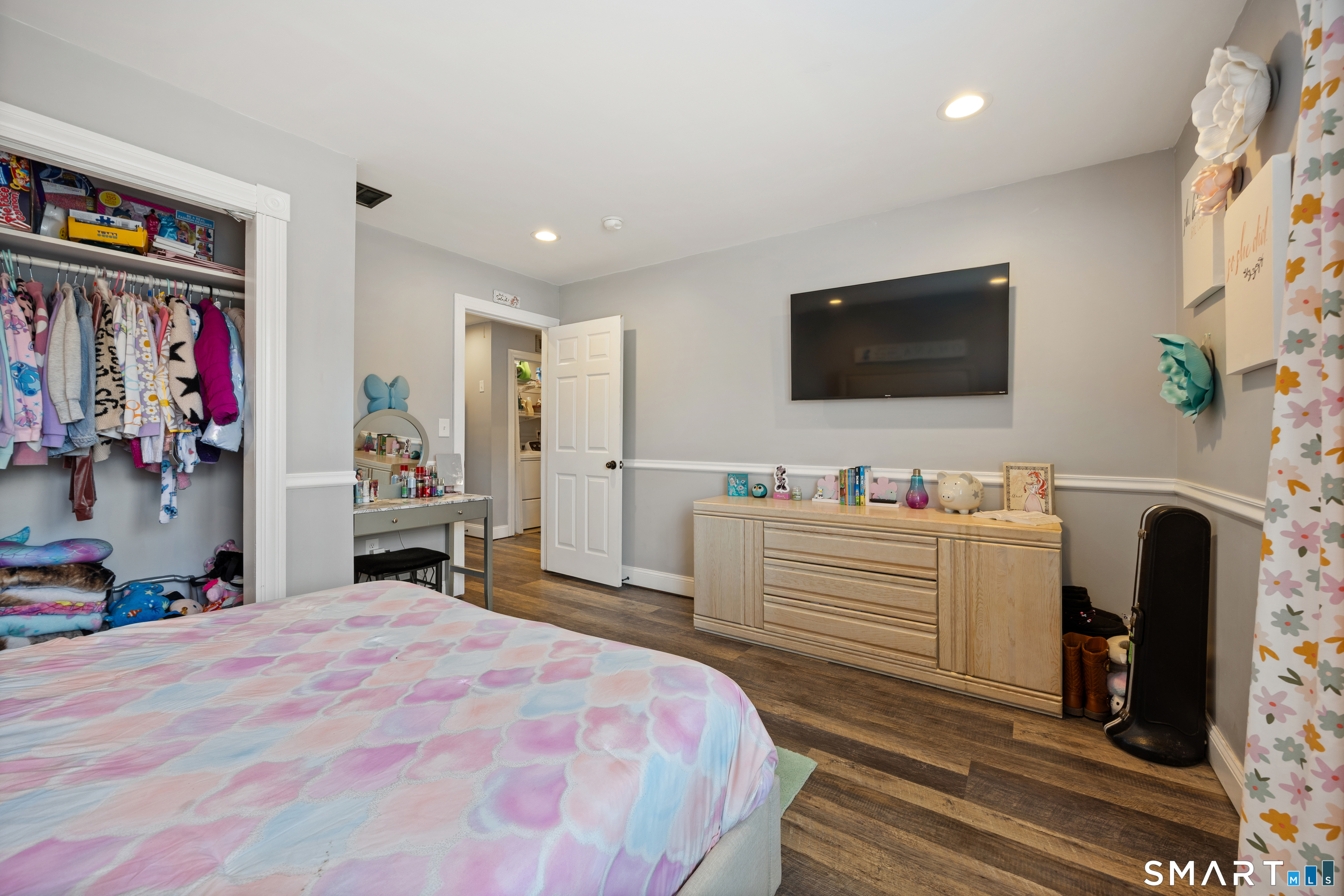 101 Sunset Drive Derby CT 06418
