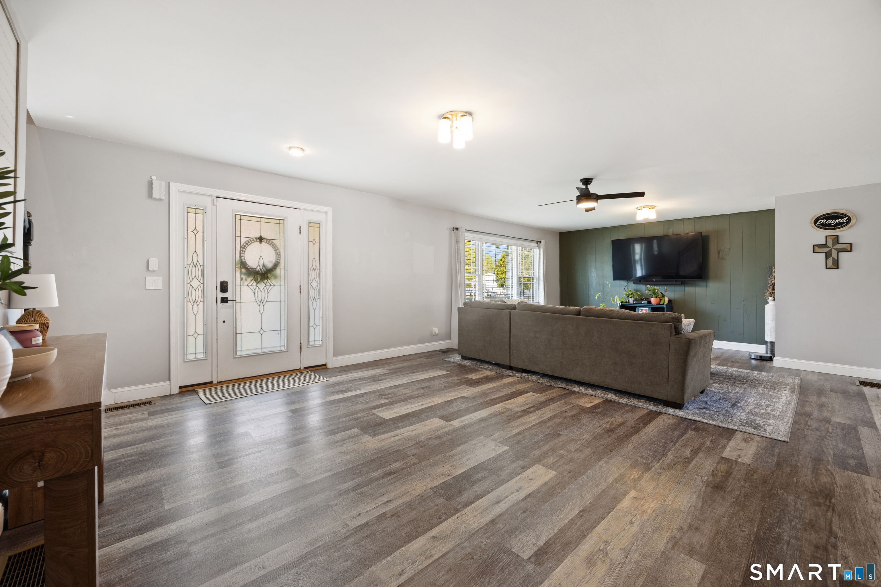 101 Sunset Drive Derby CT 06418