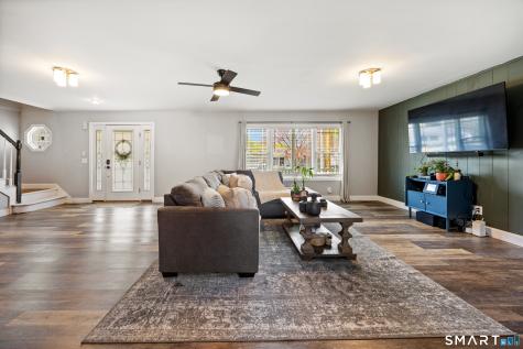 101 Sunset Drive Derby CT 06418