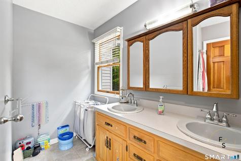 42 Posa Drive Bristol CT 06010