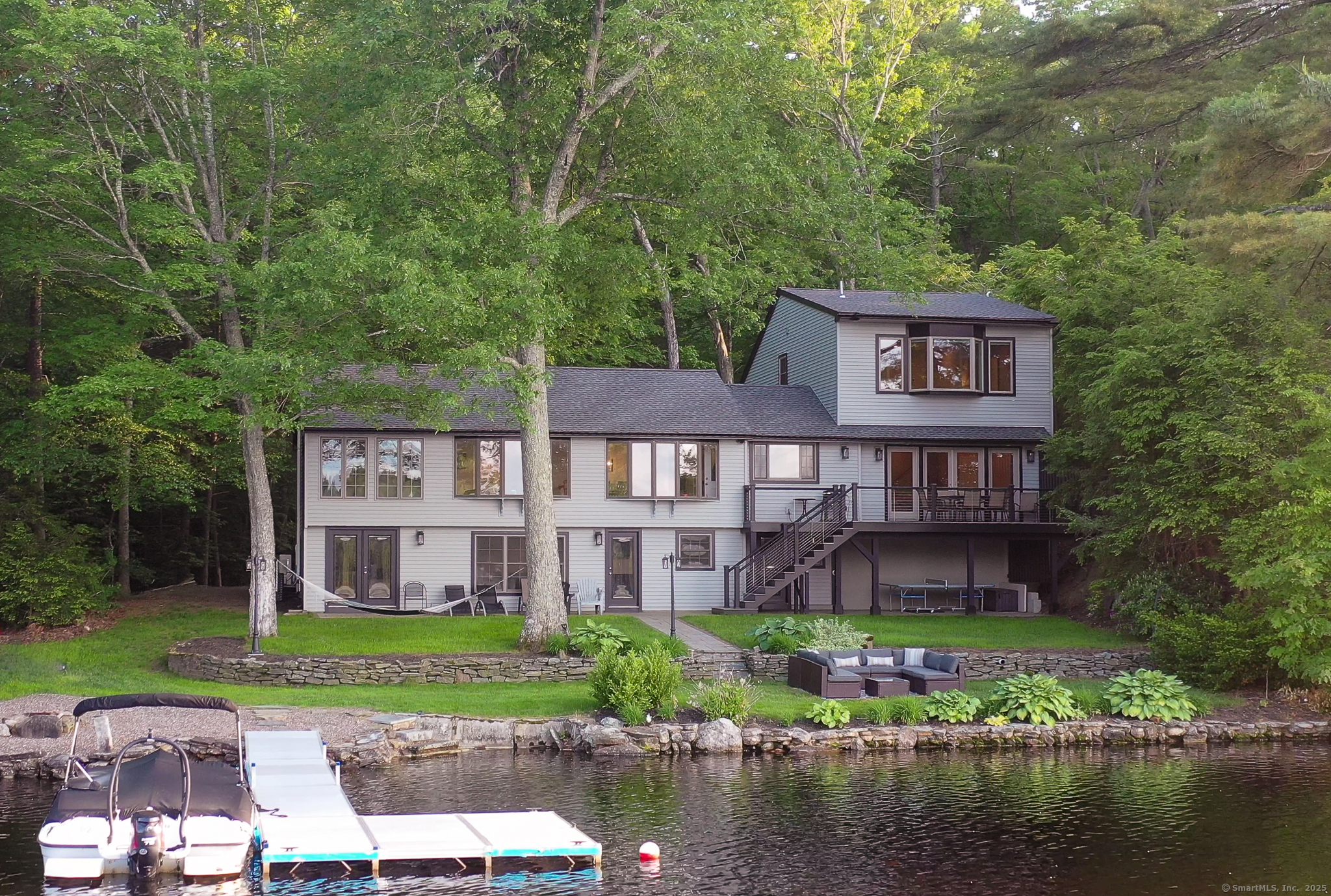 19 Hiawatha Heights Woodstock CT 06282