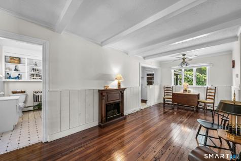 24 West Shore Drive Enfield CT 06082