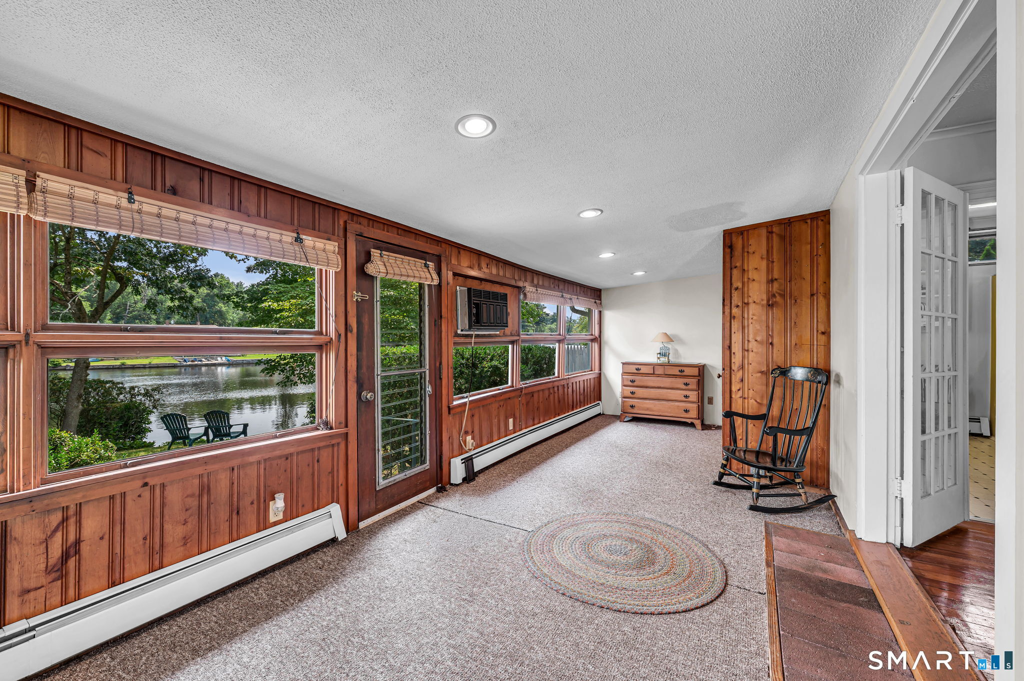 24 West Shore Drive Enfield CT 06082