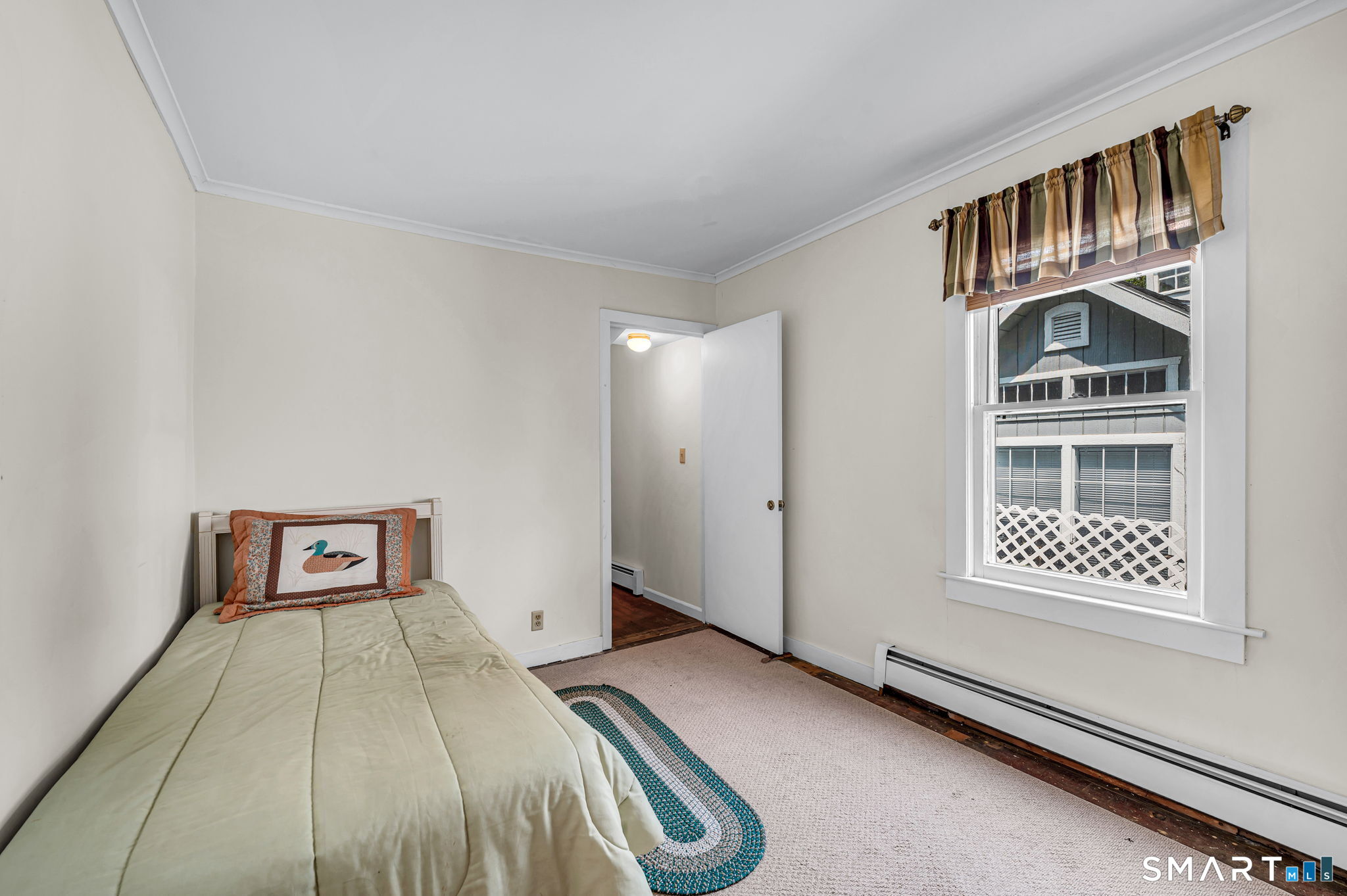 24 West Shore Drive Enfield CT 06082