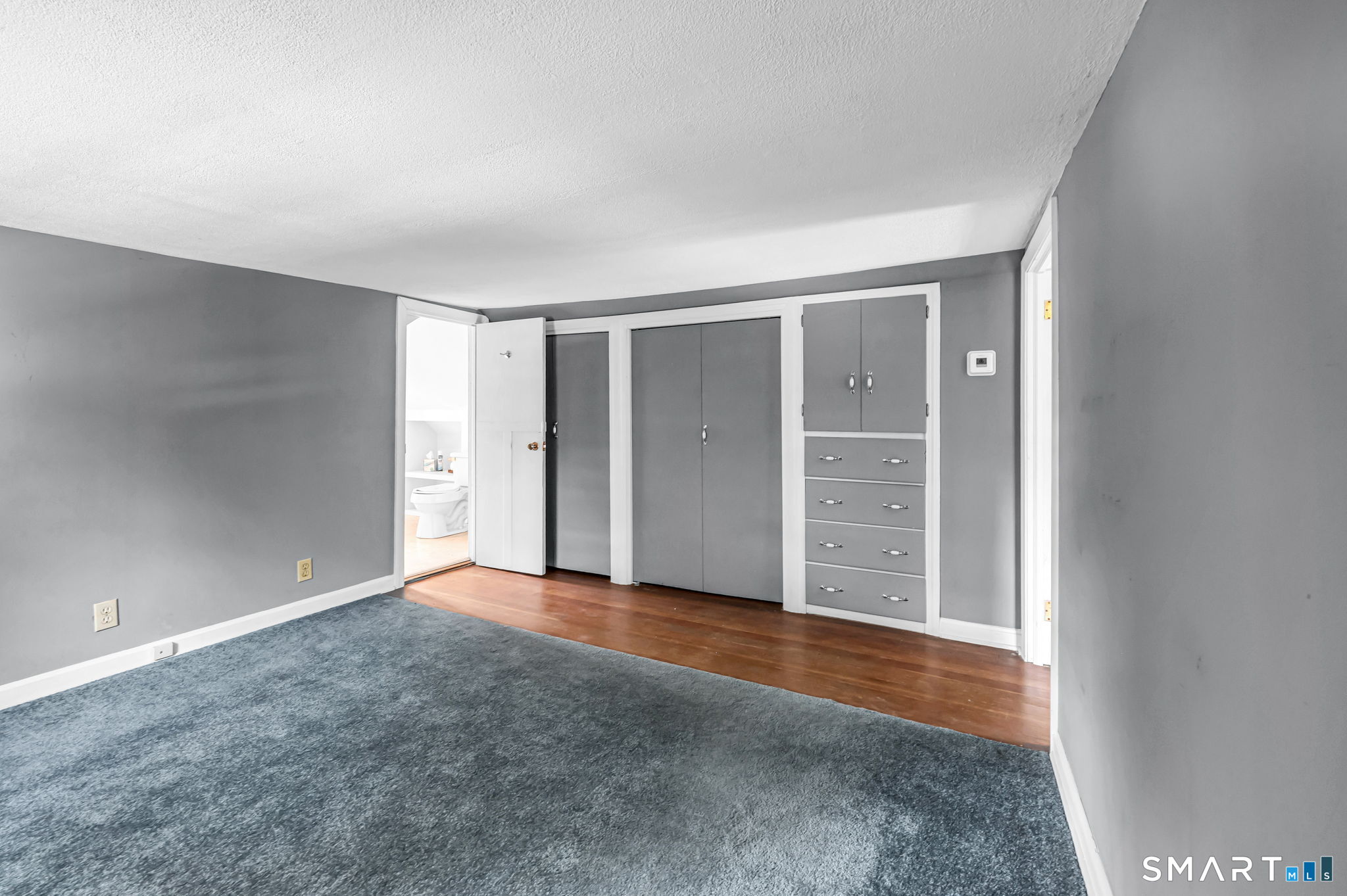 24 West Shore Drive Enfield CT 06082