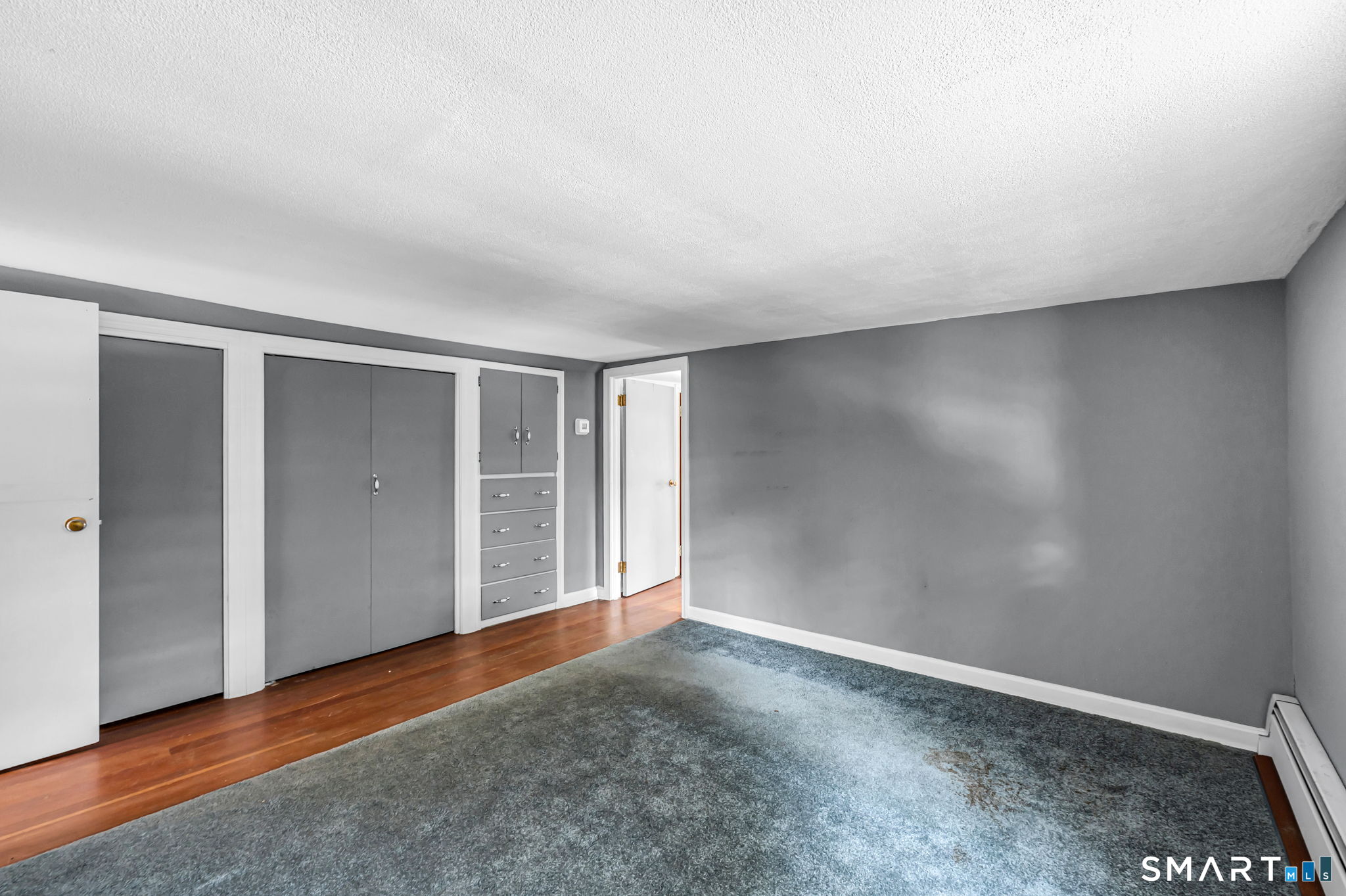 24 West Shore Drive Enfield CT 06082