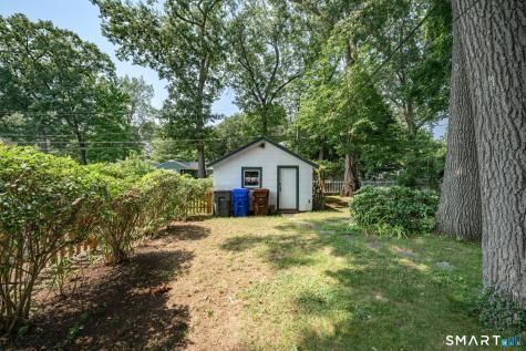 24 West Shore Drive Enfield CT 06082