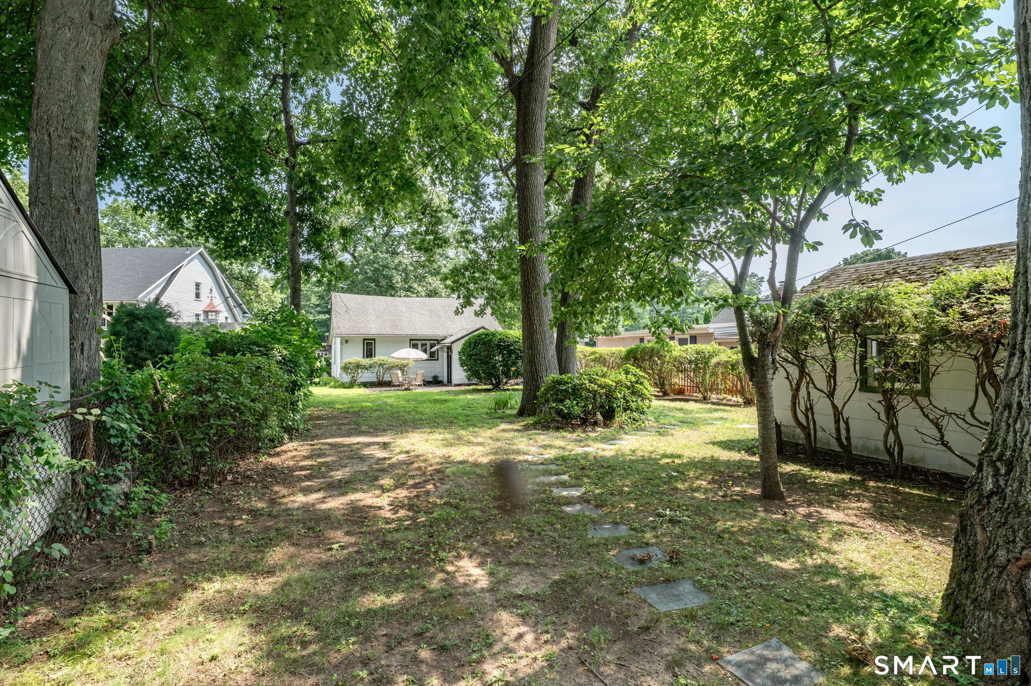 24 West Shore Drive Enfield CT 06082