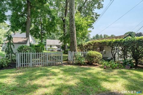 24 West Shore Drive Enfield CT 06082