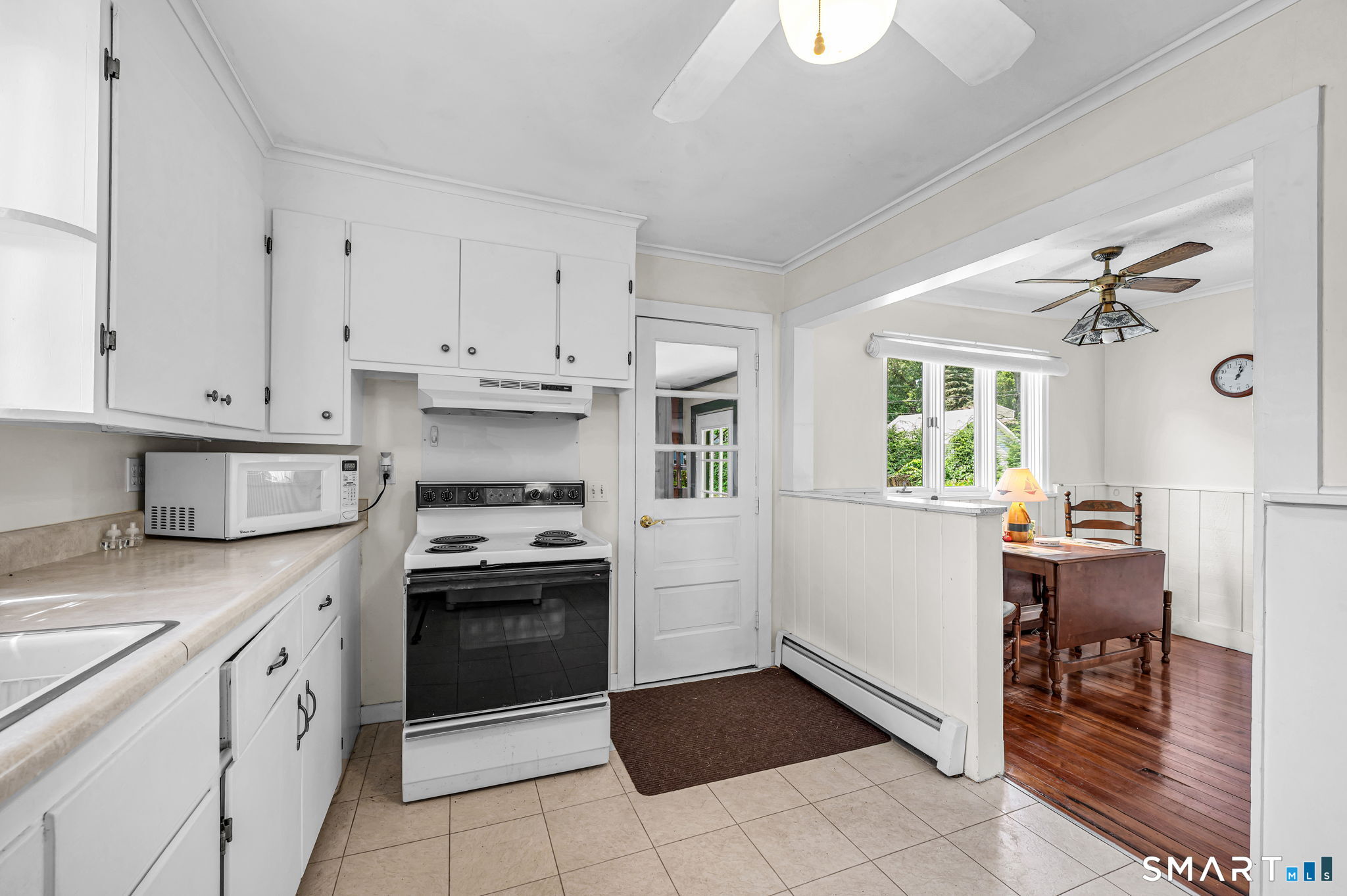 24 West Shore Drive Enfield CT 06082