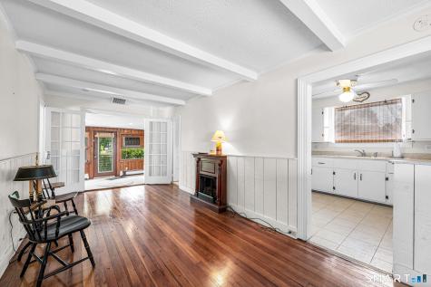 24 West Shore Drive Enfield CT 06082