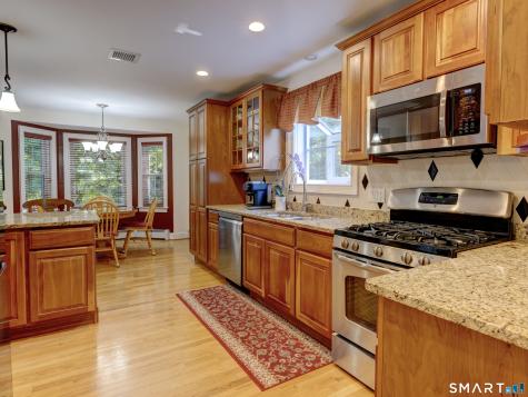 2 Streamside Lane Berlin CT 06037