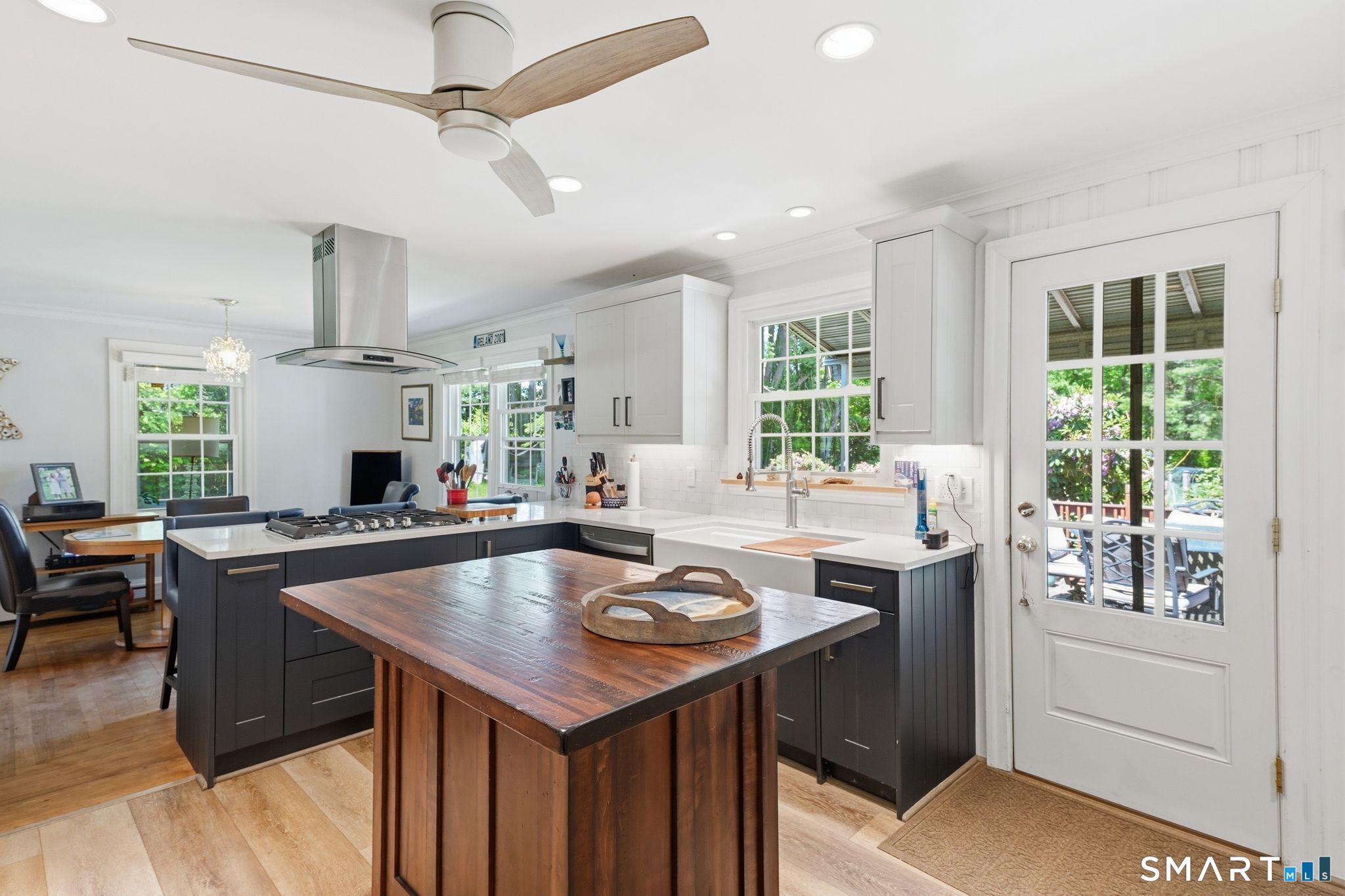 542 Halladay West Avenue Suffield CT 06078