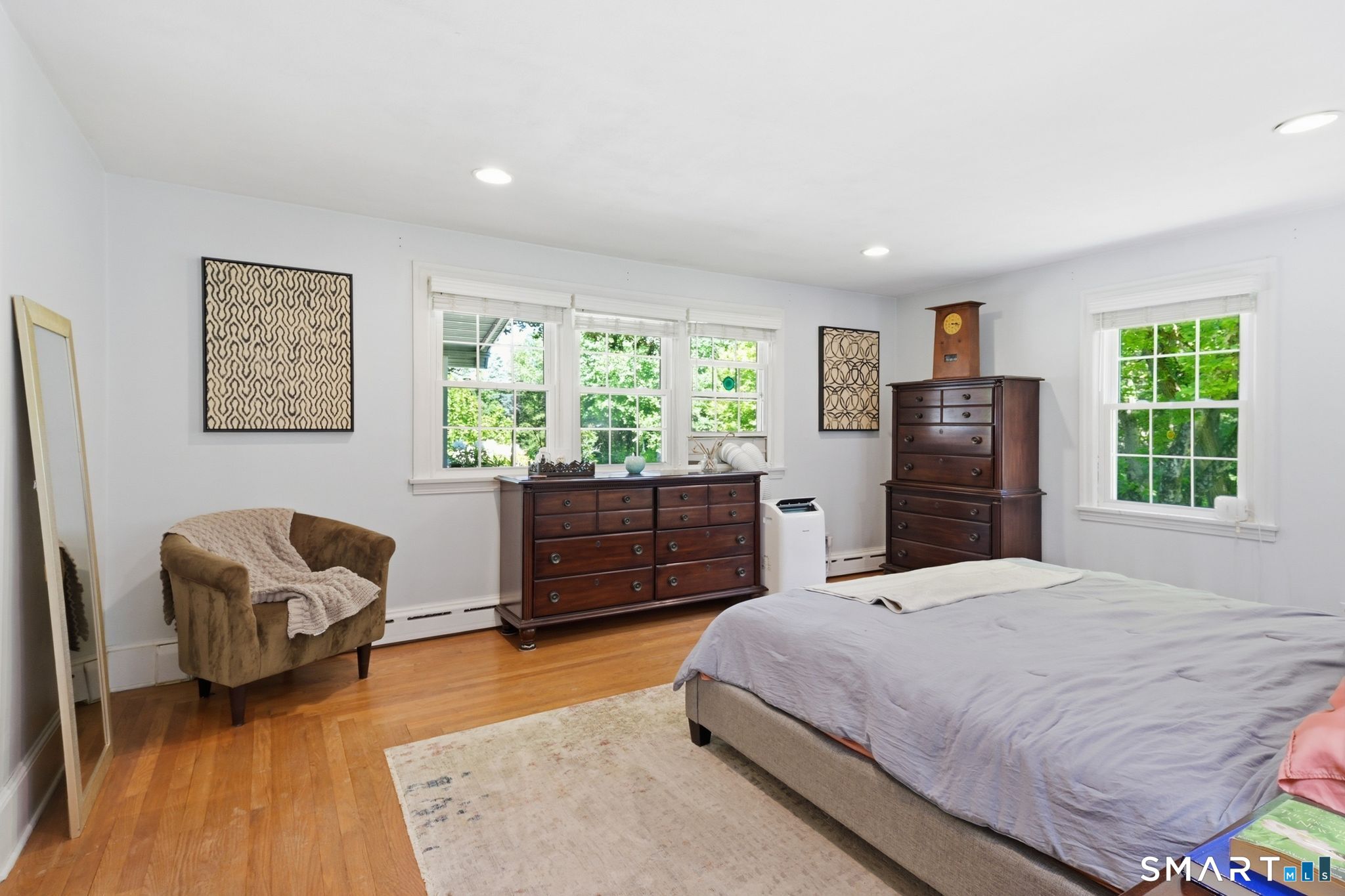542 Halladay West Avenue Suffield CT 06078