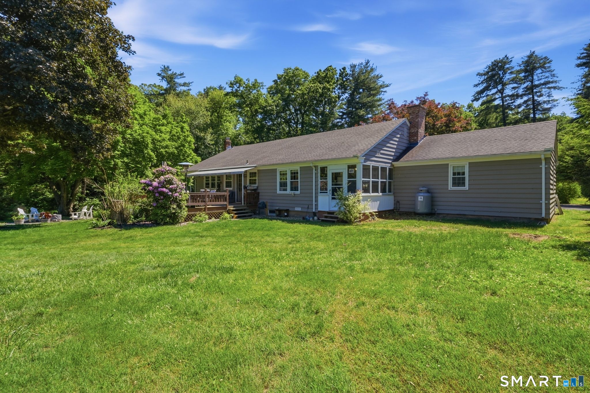 542 Halladay West Avenue Suffield CT 06078