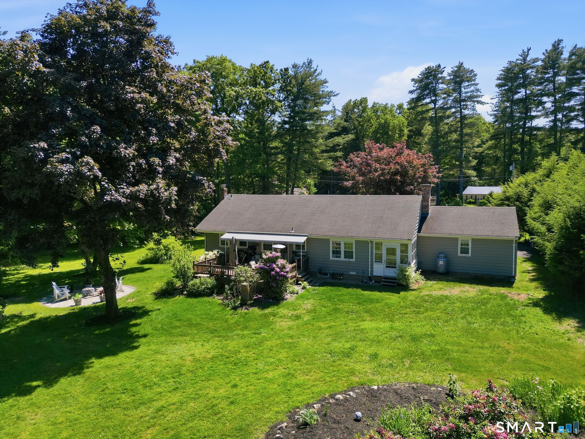 542 Halladay West Avenue Suffield CT 06078