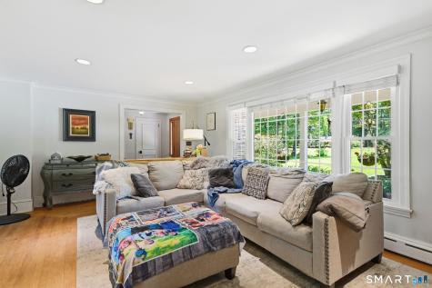 542 Halladay West Avenue Suffield CT 06078