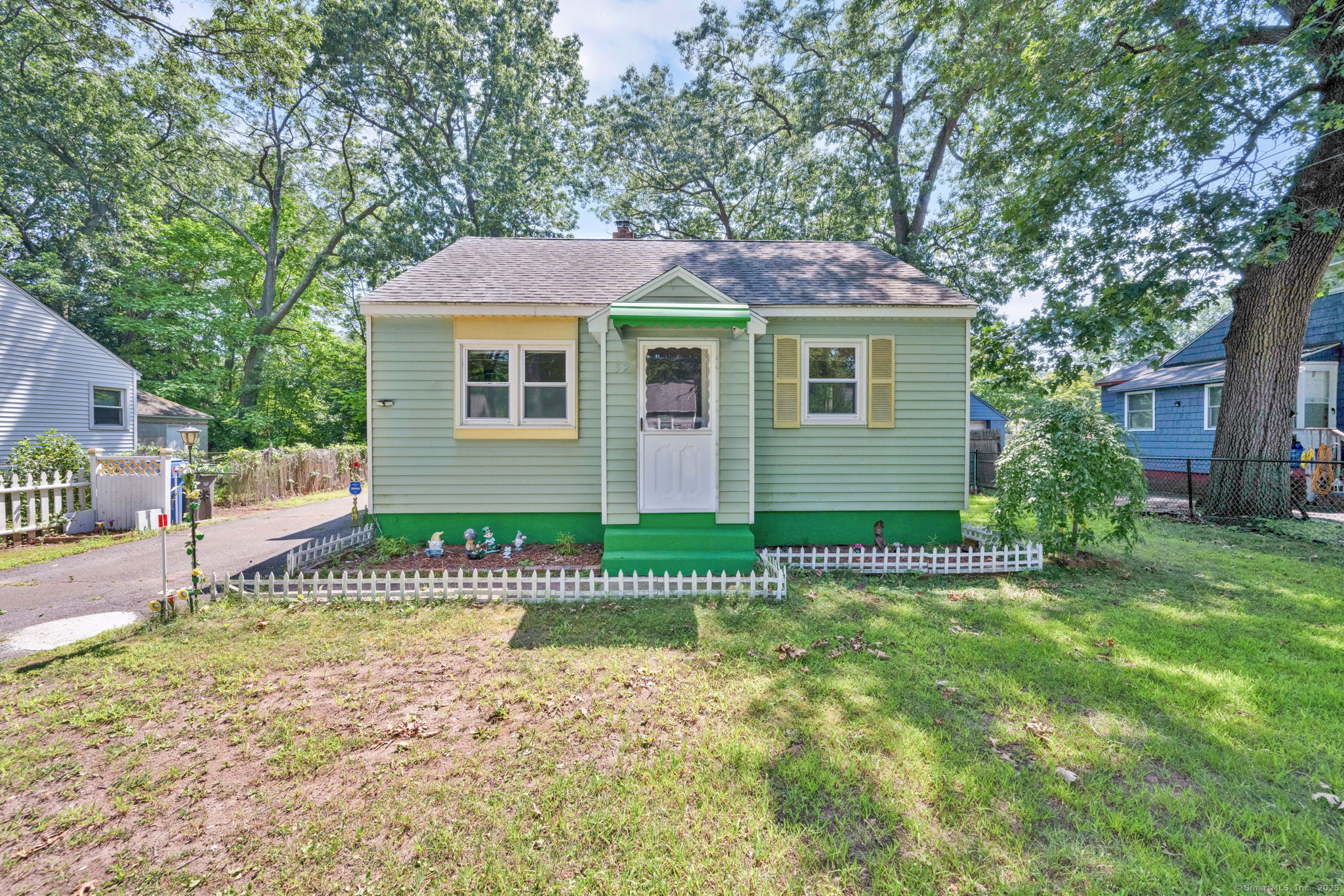 52 Devon Drive Manchester CT 06040