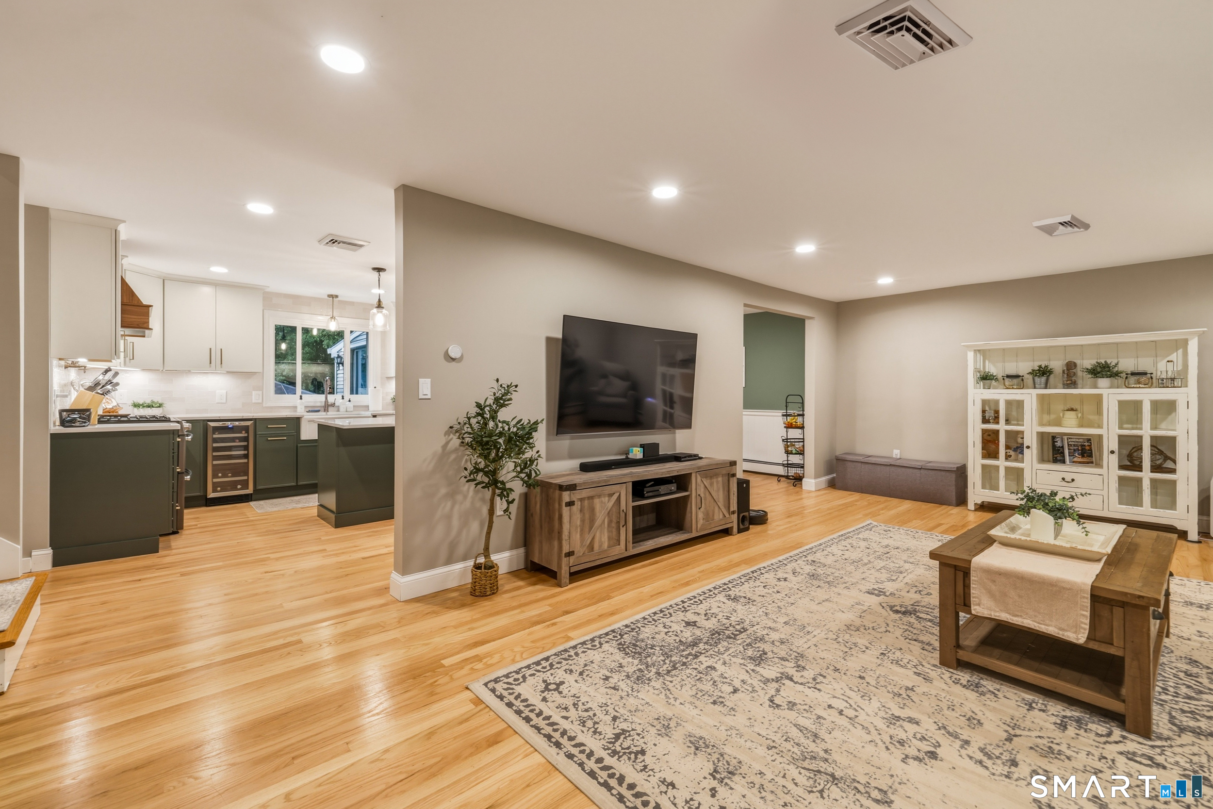 44 Hightower Road Southington CT 06489