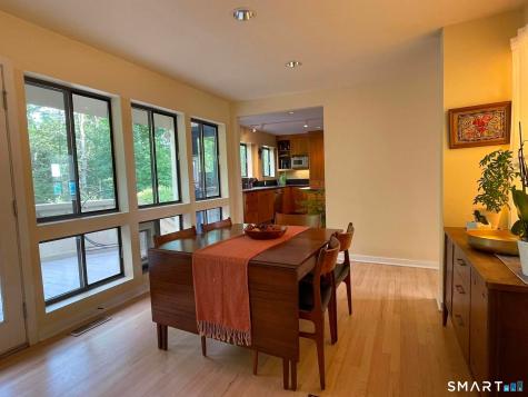 607 Lake Drive Guilford CT 06437
