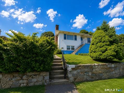 109 Hotchkiss Street Waterbury CT 06704
