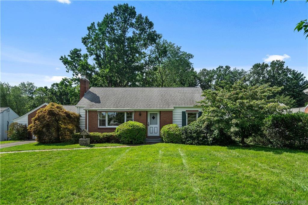 105 Ballfall Road Middletown CT 06457