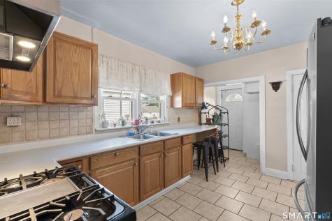 38 Walnut Street West Haven CT 06516