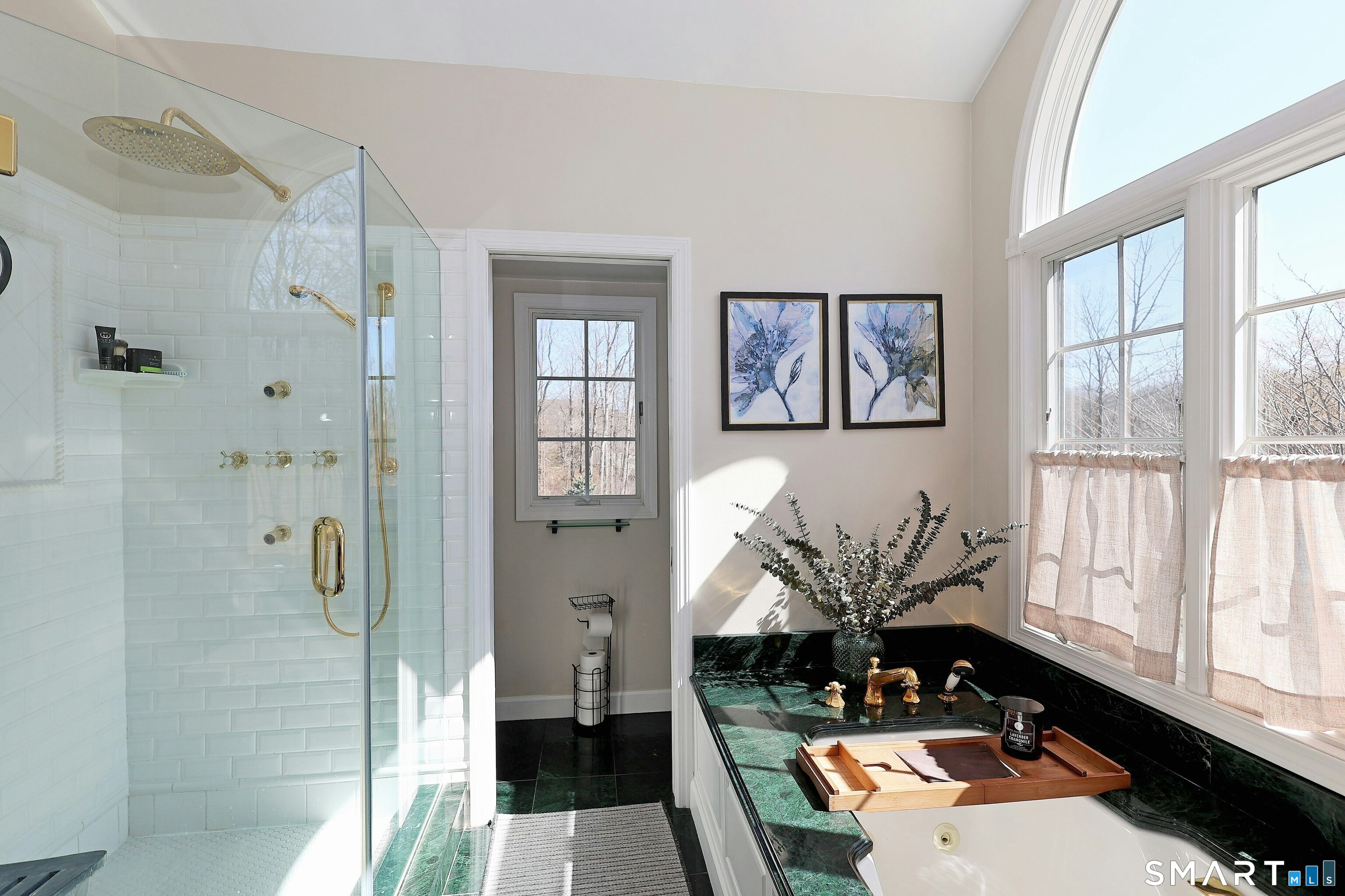 46 Tally Ho Road Ridgefield CT 06877