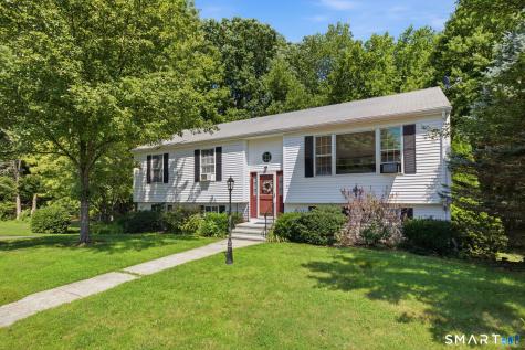25 Samantha Lane Madison CT 06443