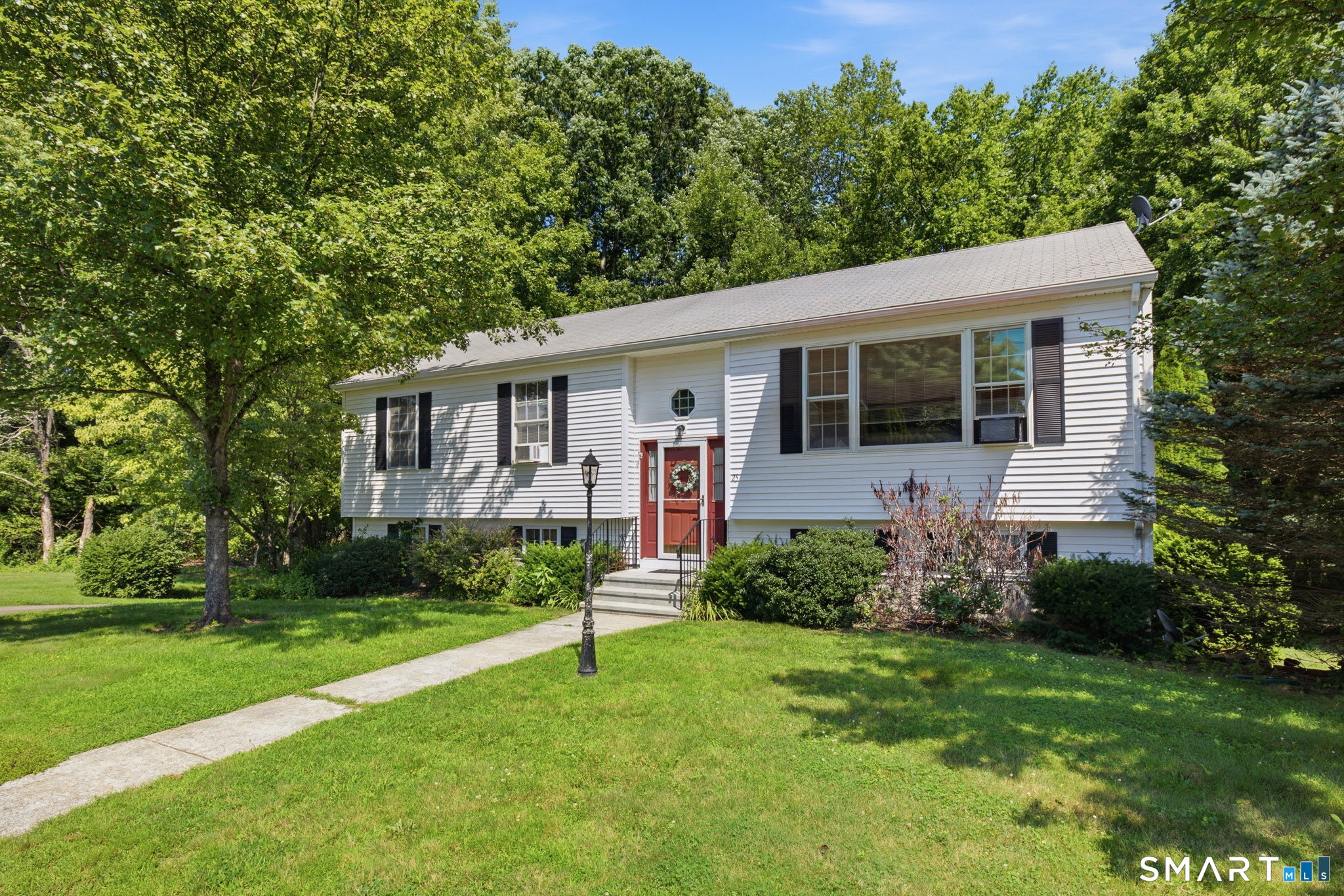 25 Samantha Lane Madison CT 06443