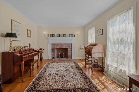 4 Swanswood Lane Old Lyme CT 06371
