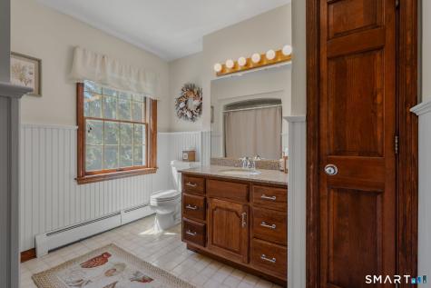4 Swanswood Lane Old Lyme CT 06371