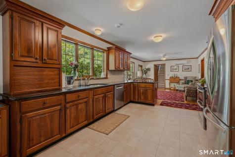 4 Swanswood Lane Old Lyme CT 06371