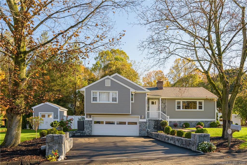 5 Pond Ridge Road Danbury CT 06811