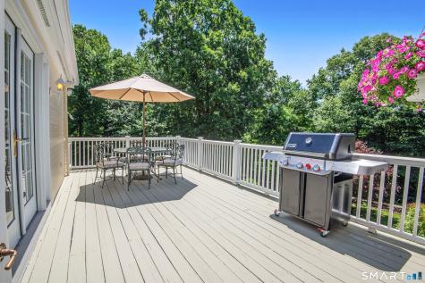 15 Hull Place Ridgefield CT 06877