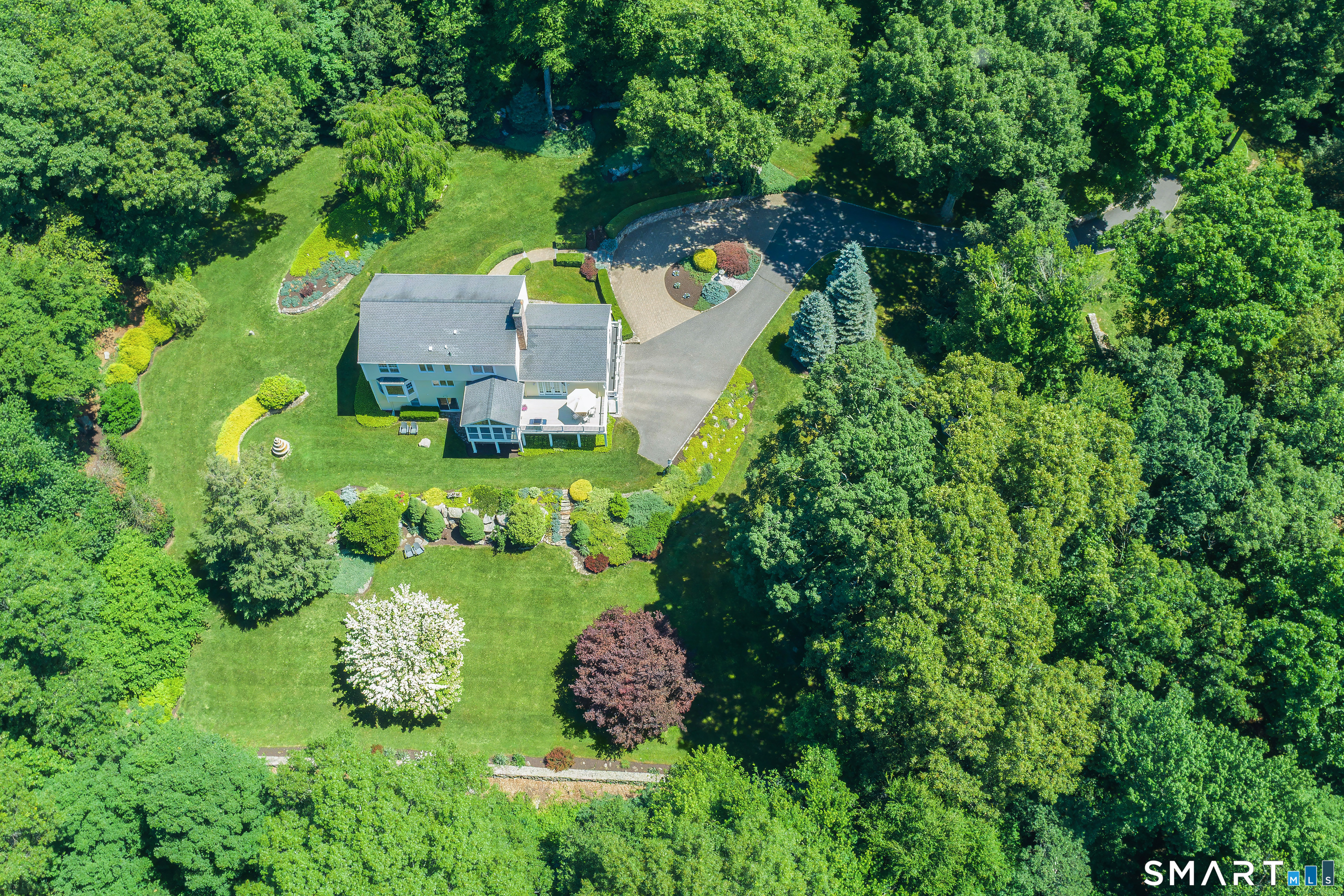 15 Hull Place Ridgefield CT 06877