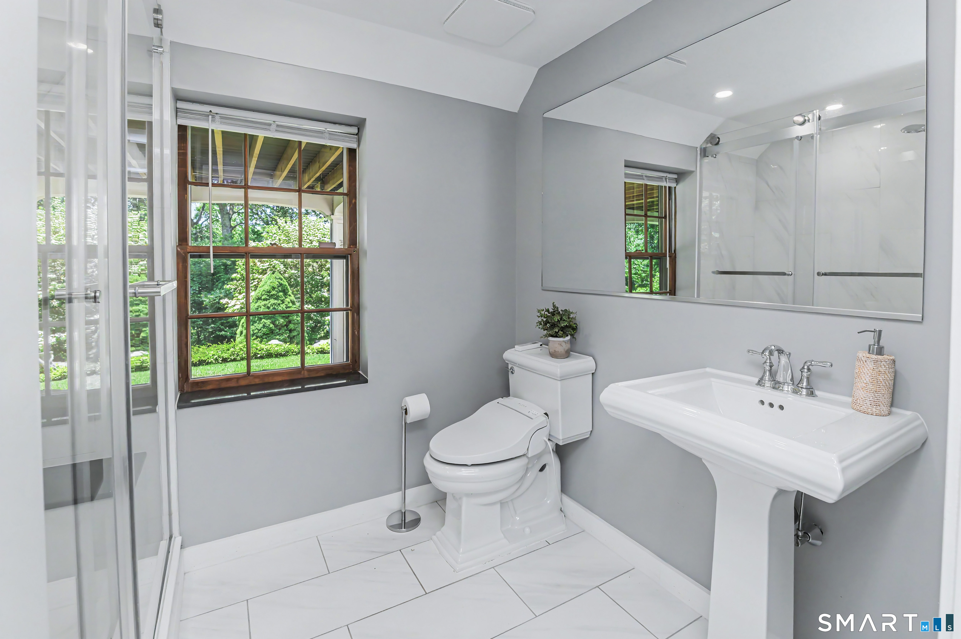 15 Hull Place Ridgefield CT 06877