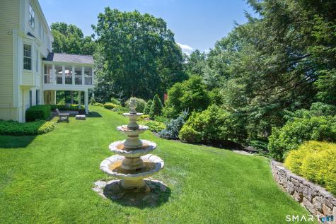 15 Hull Place Ridgefield CT 06877