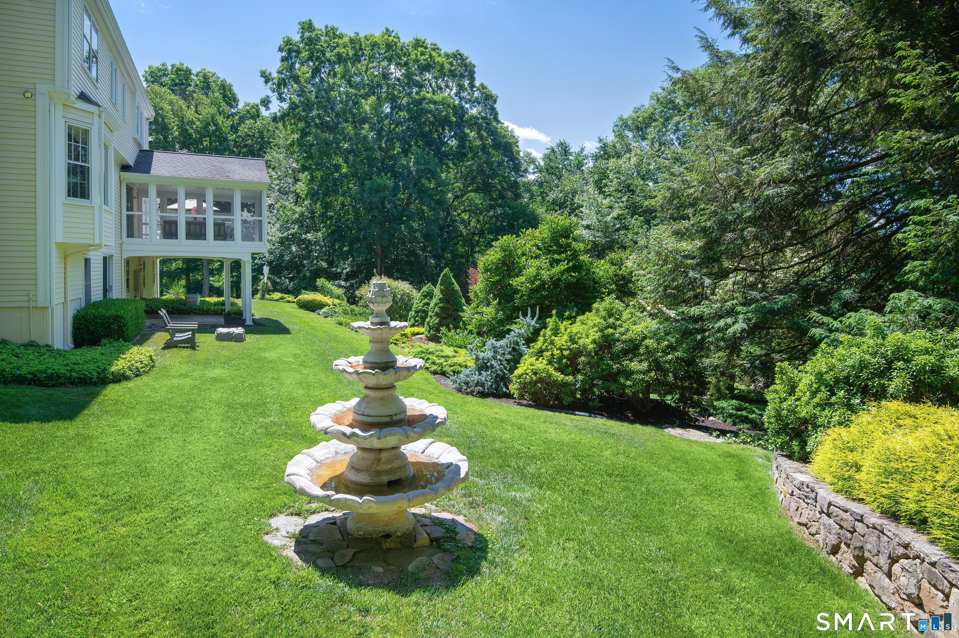 15 Hull Place Ridgefield CT 06877