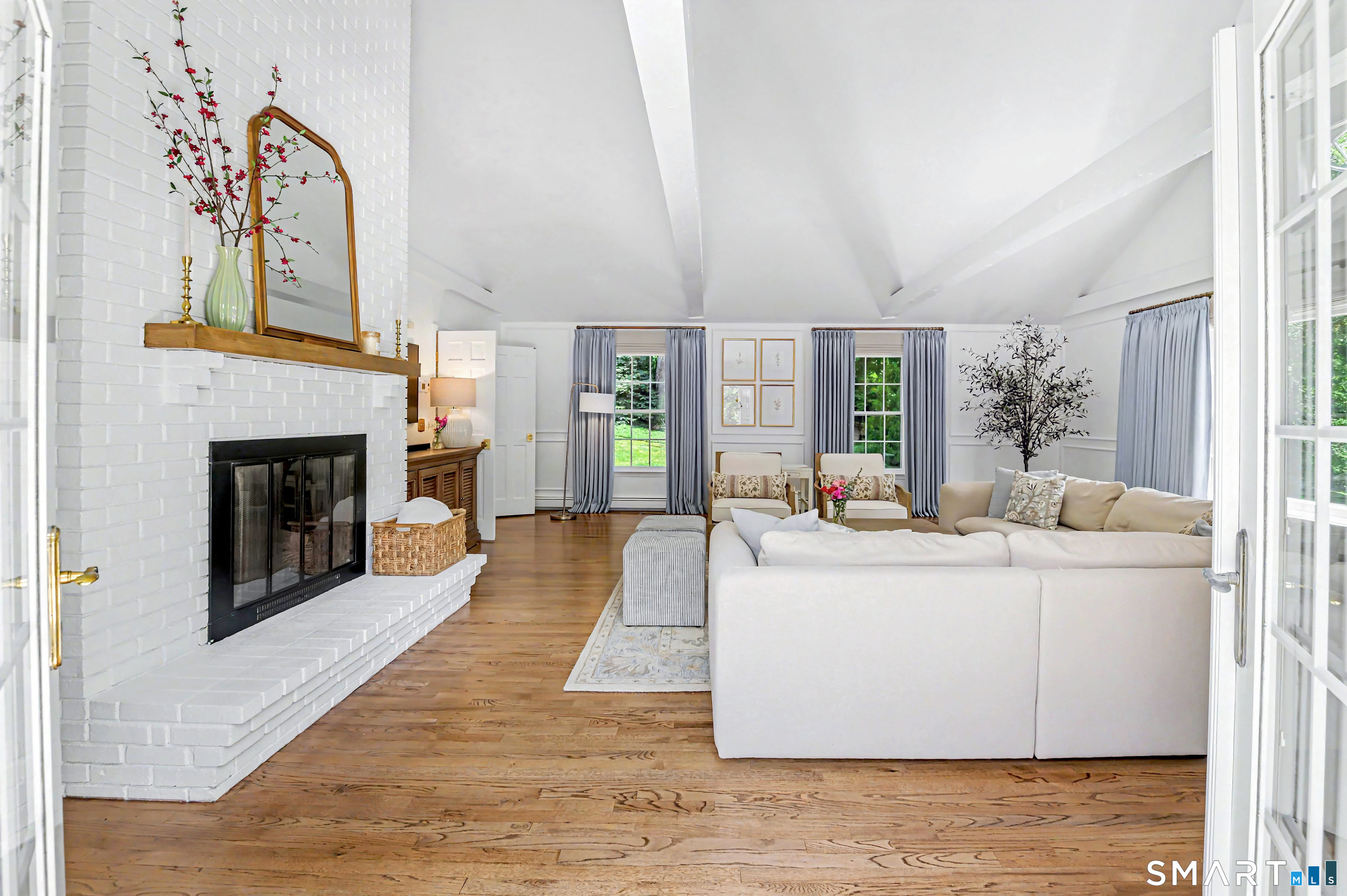 15 Hull Place Ridgefield CT 06877