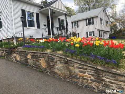 141 Walden Street West Hartford CT 06107