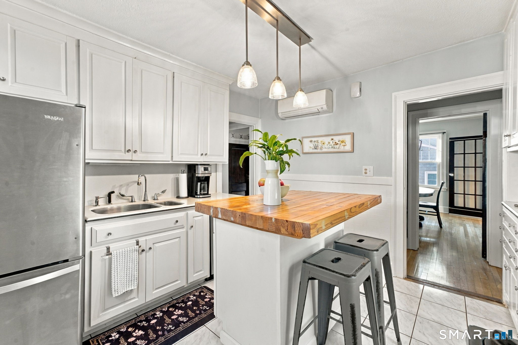 141 Walden Street West Hartford CT 06107