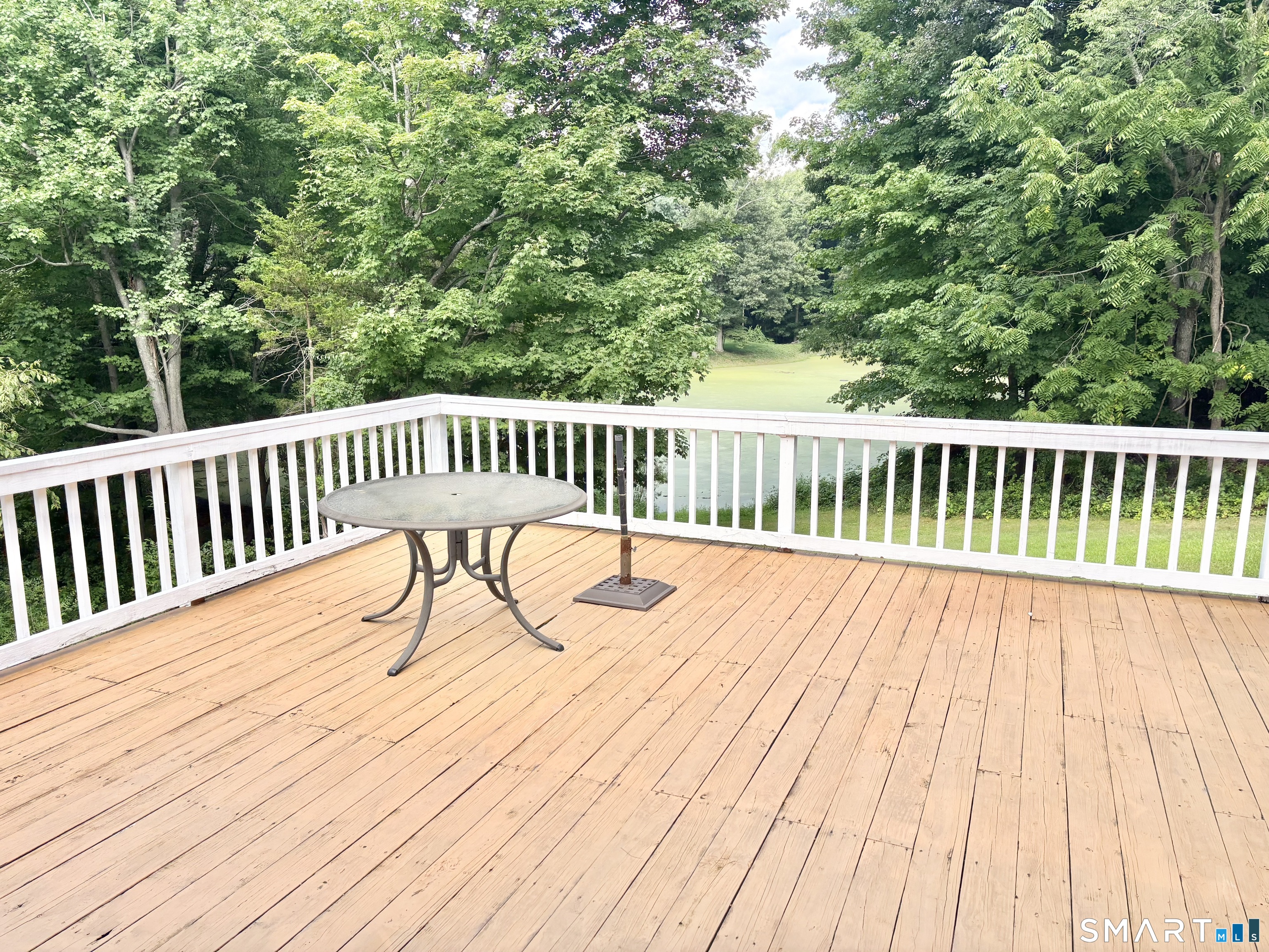 27 Wyneding Hill Road Manchester CT 06040