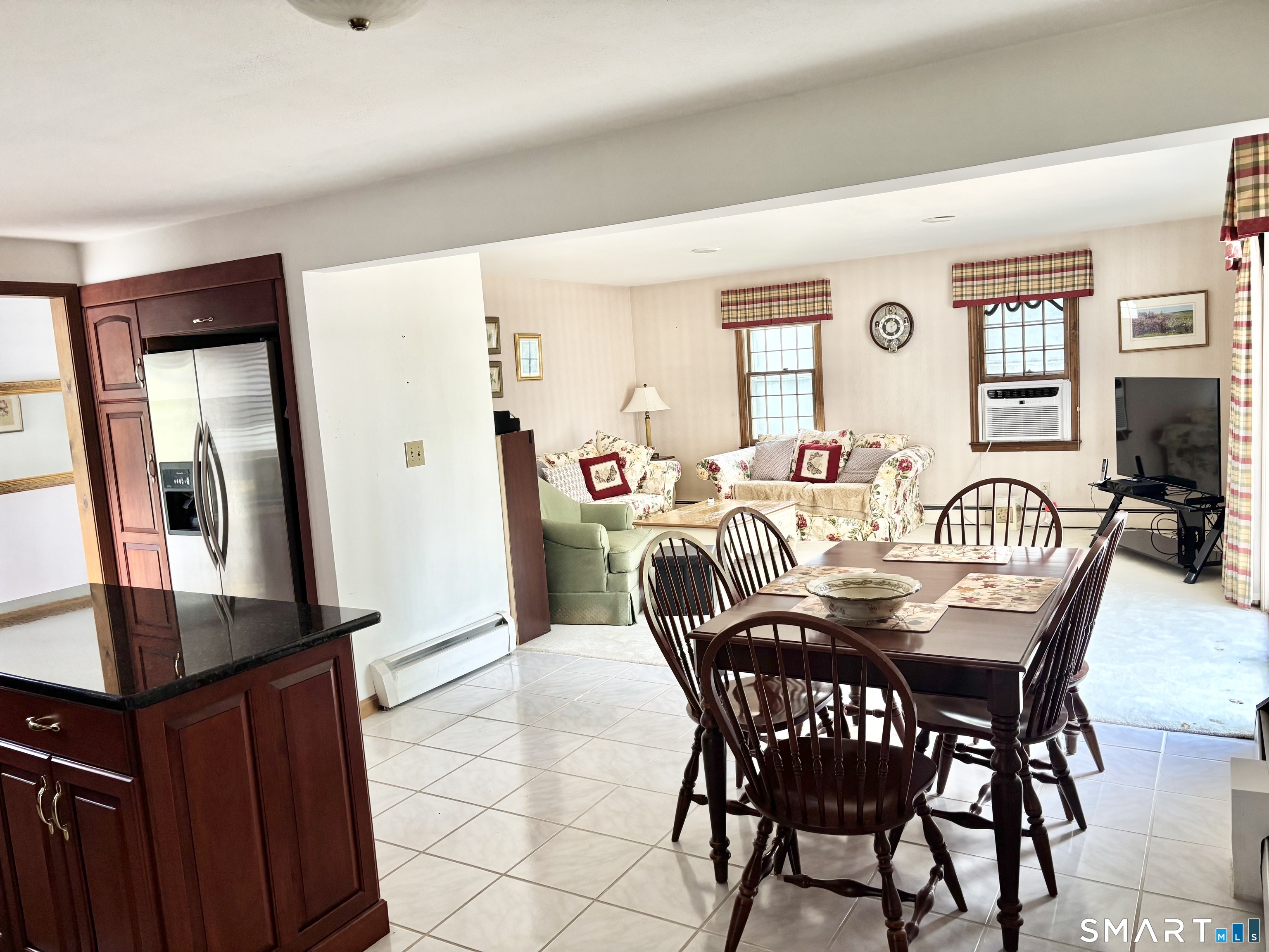 27 Wyneding Hill Road Manchester CT 06040