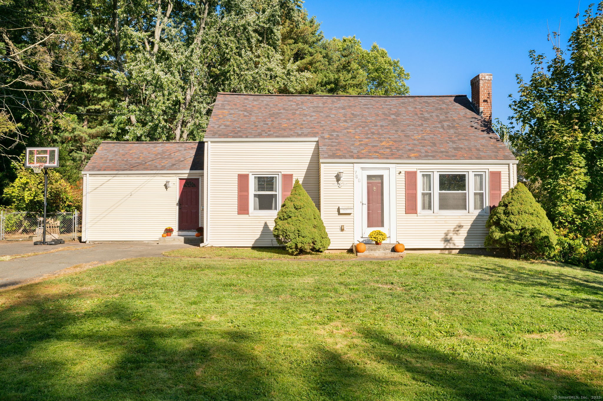 760 Willard Avenue Newington CT 06111