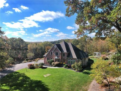 835 South Street Middlebury CT 06762