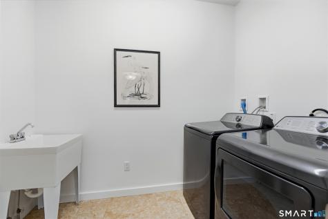 11 Partridge Court East Lyme CT 06333