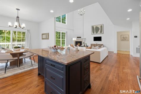 11 Partridge Court East Lyme CT 06333