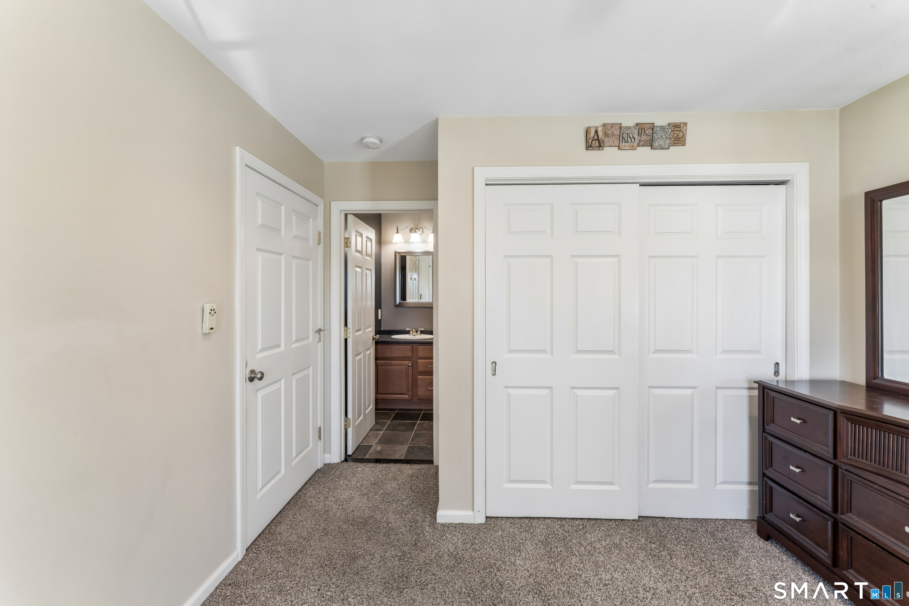 38 Jeanette Road Danbury CT 06811